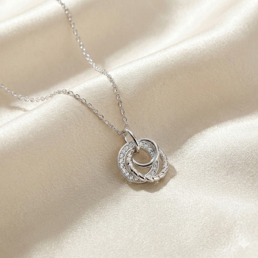 Bera&co. Necklace The Eternal Bond Interlocking