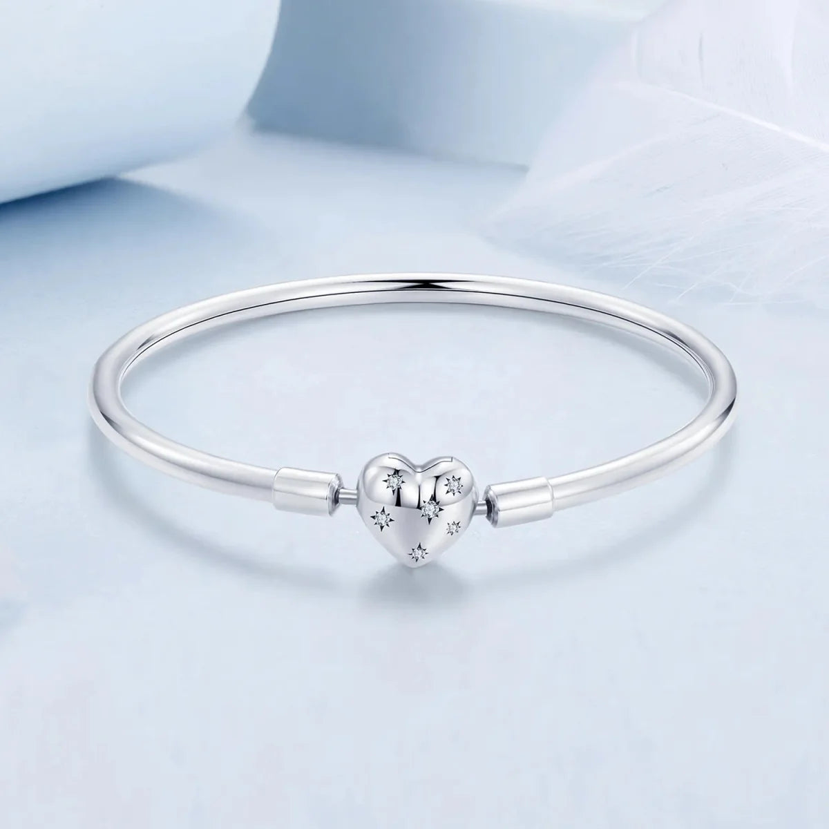 Celestial Heart Starry Clasp Bangle