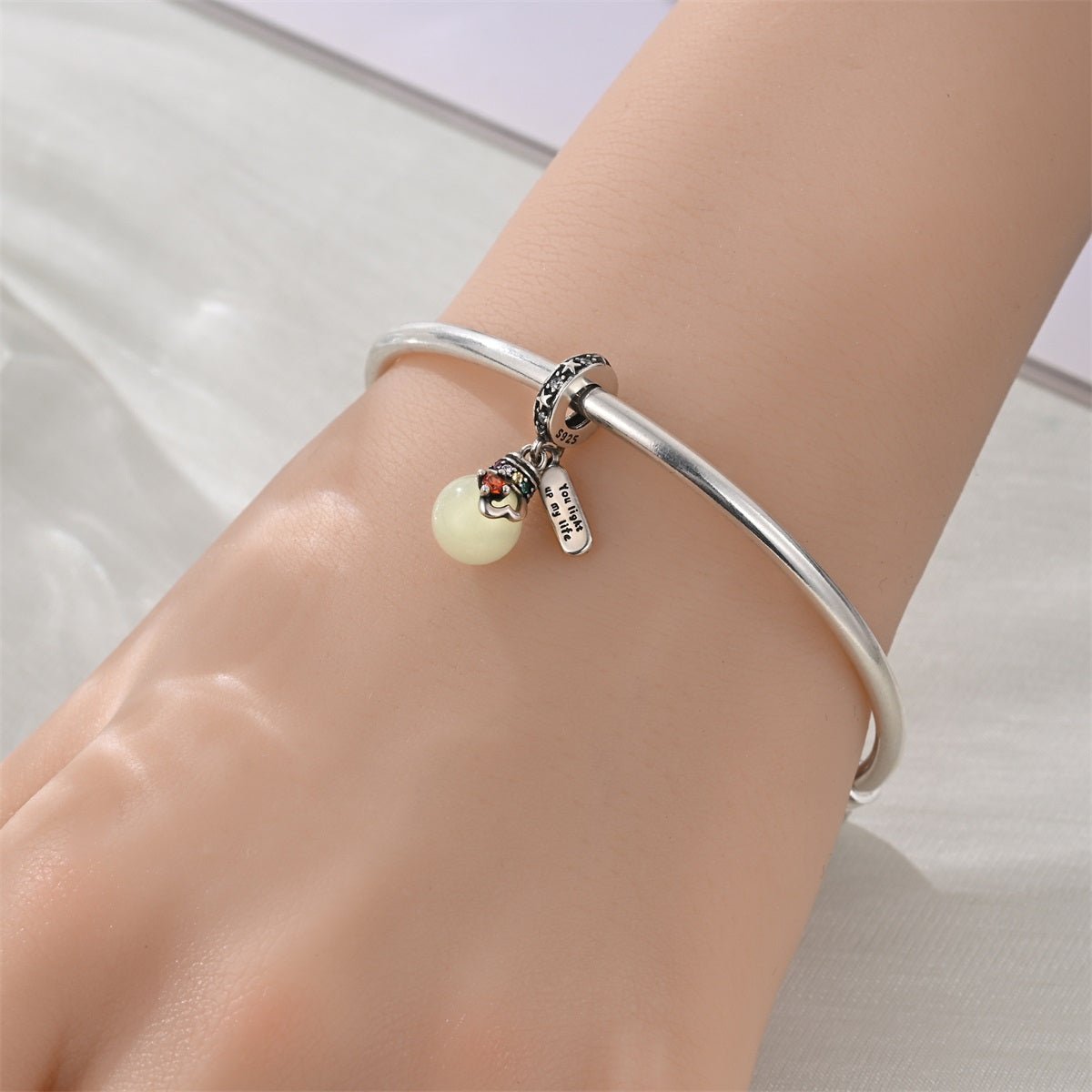 Glow-in-the-dark Lightbulb Double Dangle Charm