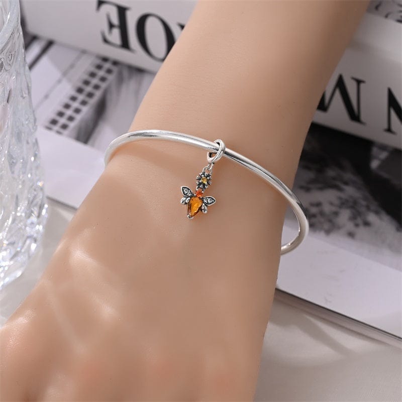 Sparkling Bee Dangle Charm