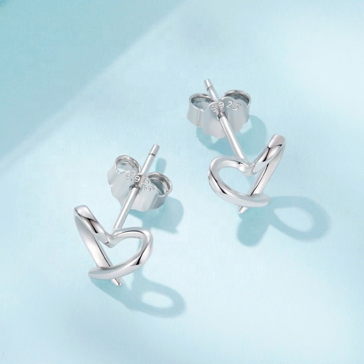 Intertwined Open Heart Stud Earrings