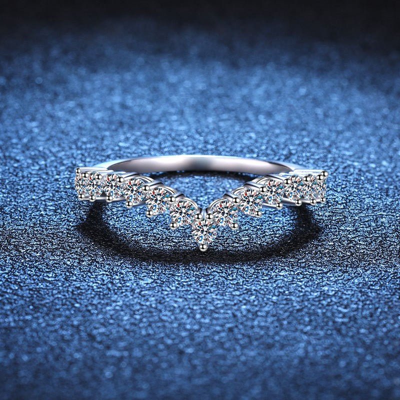 Béra&Co Crown Gleam Moissanite Ring