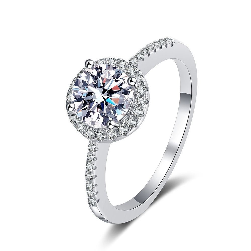 Béra&Co Halo Radiance Moissanite Ring