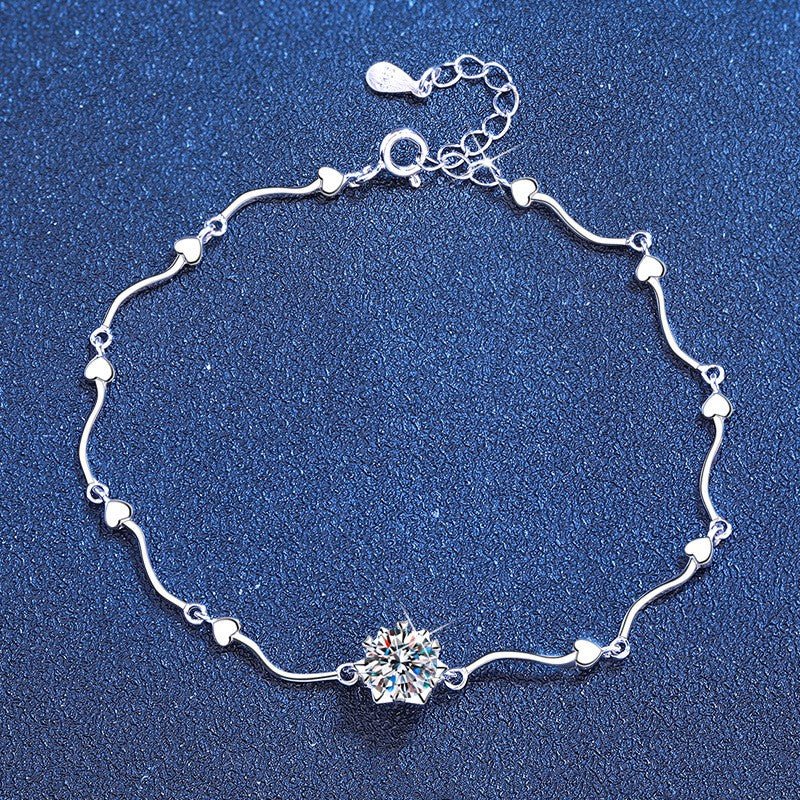 Béra&Co Heartline Moissanite Bracelet