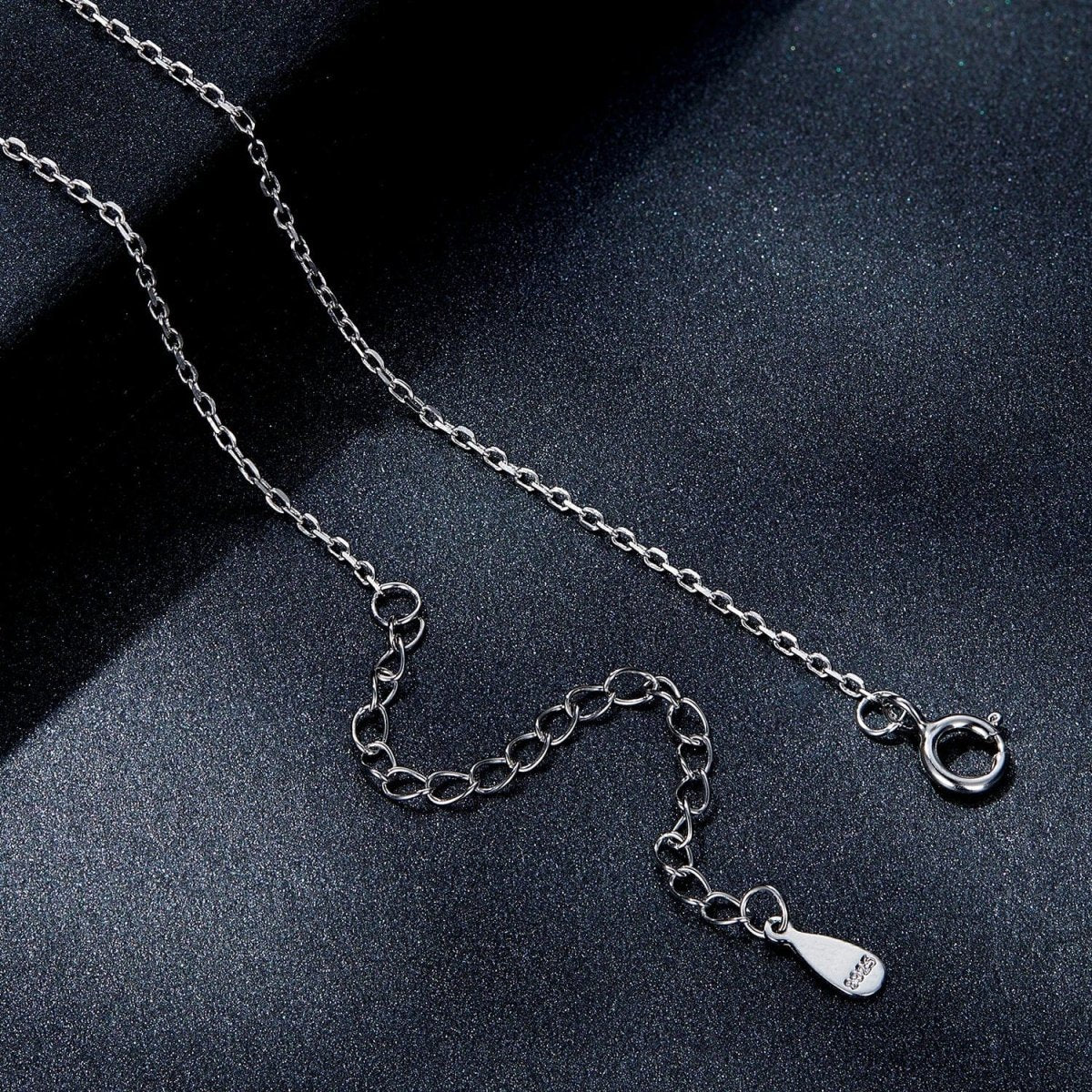 Béra&Co Moissanite Pendant Necklace