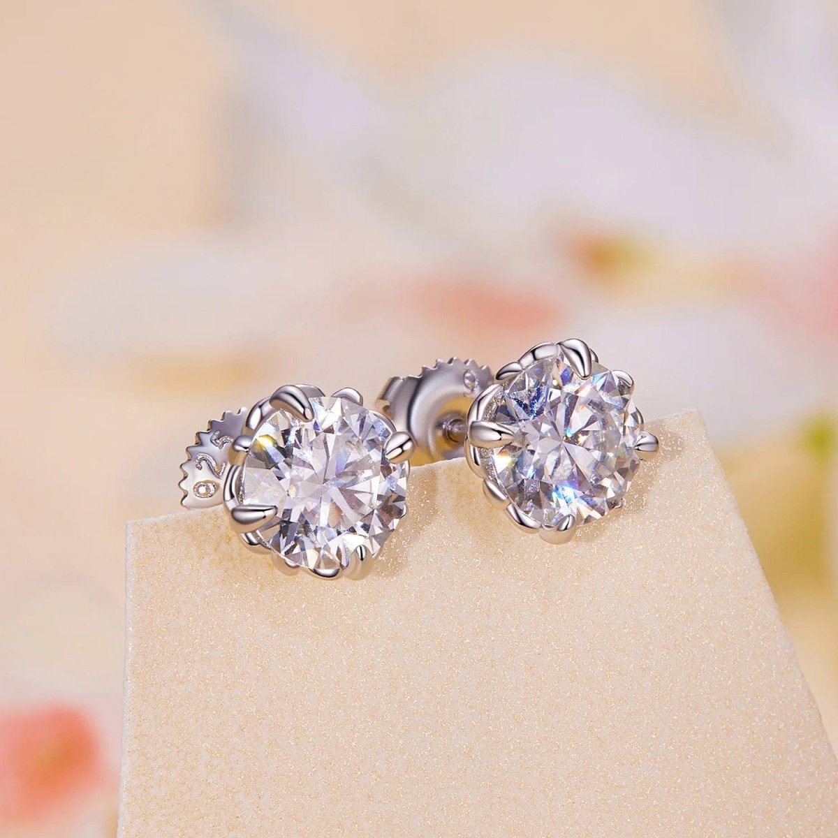 Béra&Co Moissanite Stud Earrings