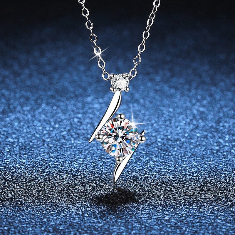 Béra&Co Radiant Spark Moissanite Necklace