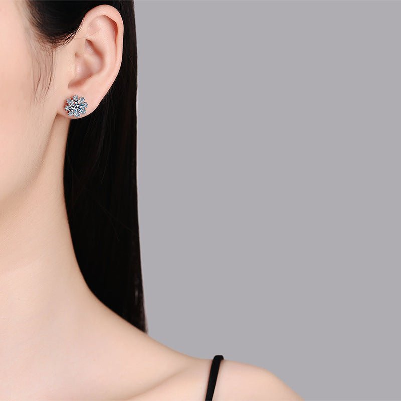 Béra&Co Snowflake Radiance Moissanite Stud Earrings