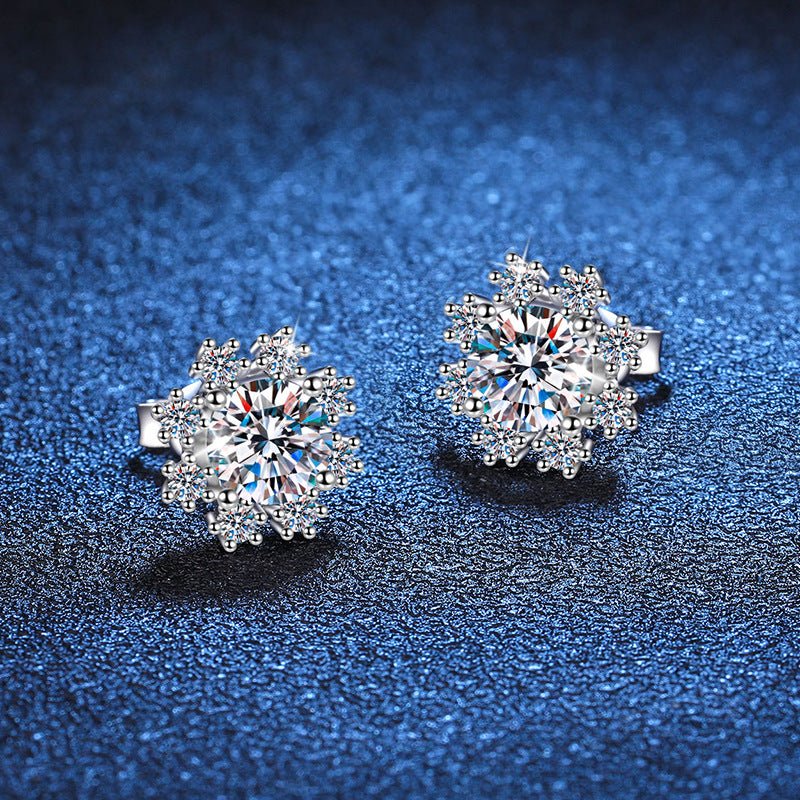 Béra&Co Snowflake Radiance Moissanite Stud Earrings