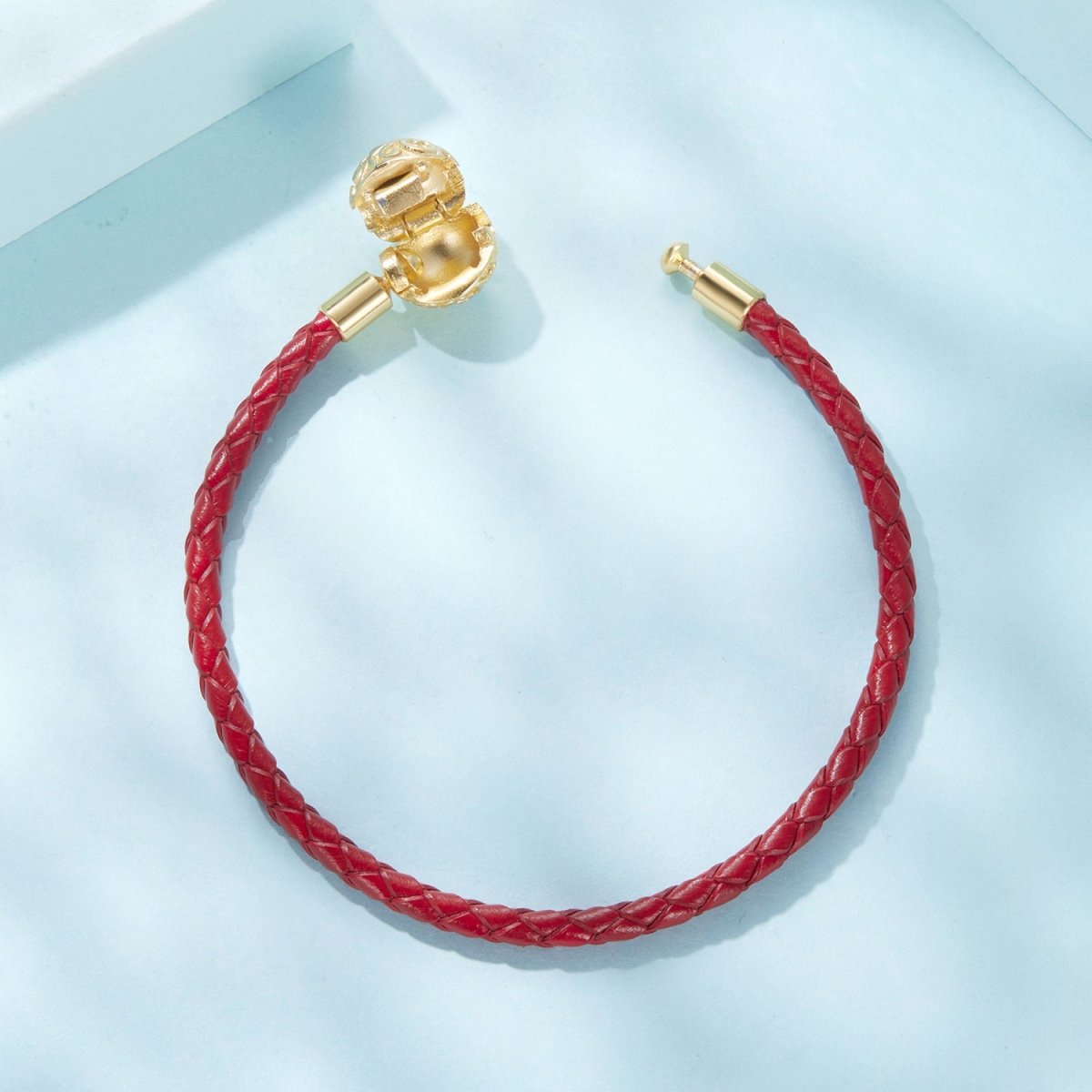 Red Swirl Clasp Leather Charm Bracelet