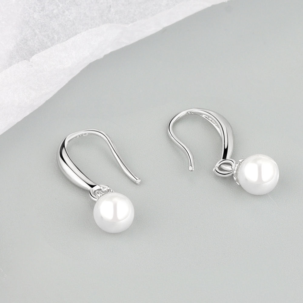 Classic Pearl Drop Earrings