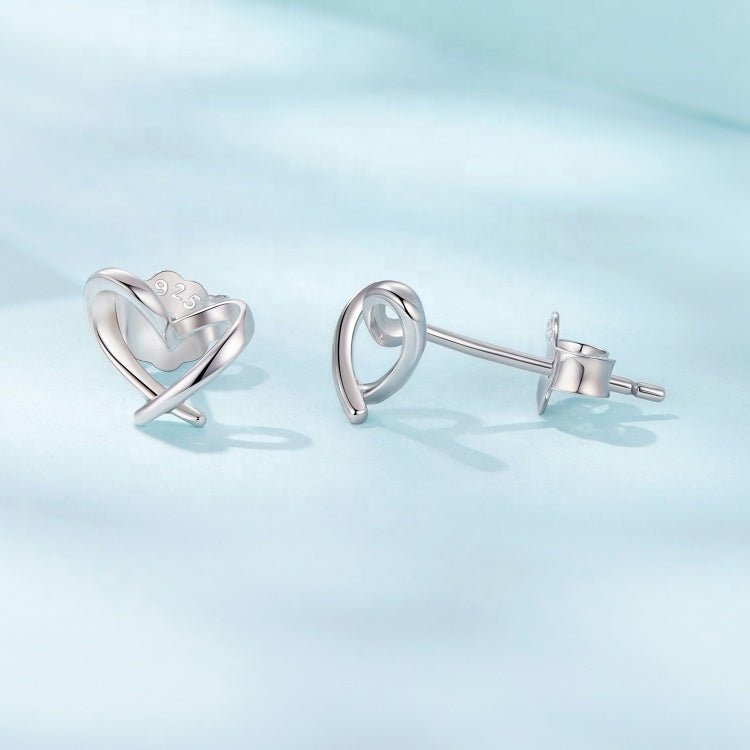 Intertwined Open Heart Stud Earrings