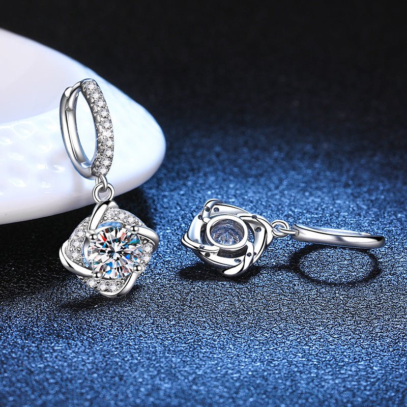 Béra&Co Eternal Knot Moissanite Drop Earrings