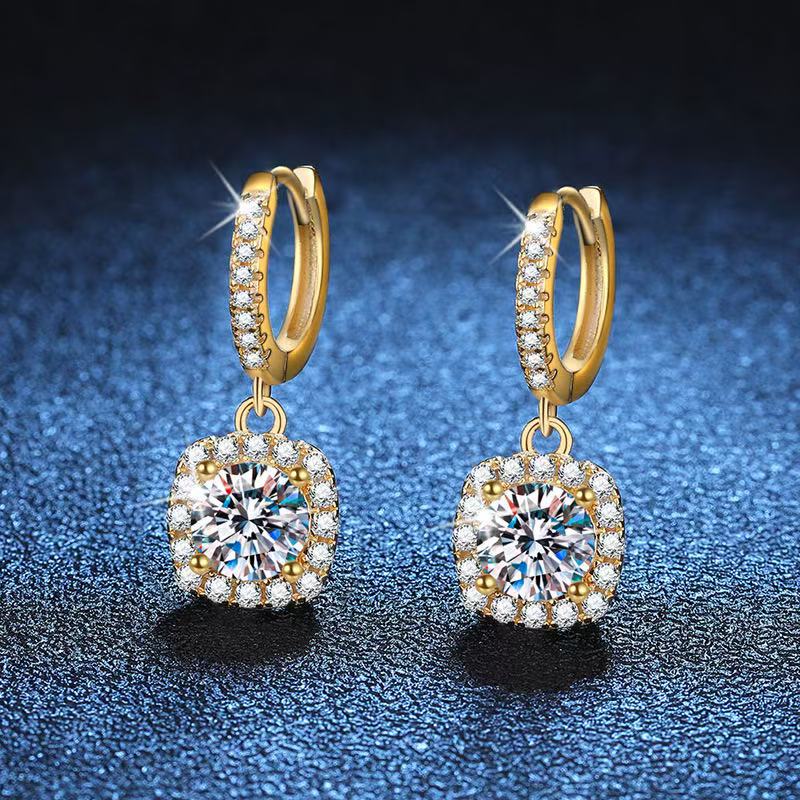 Béra&Co Golden Halo Moissanite Drop Earrings