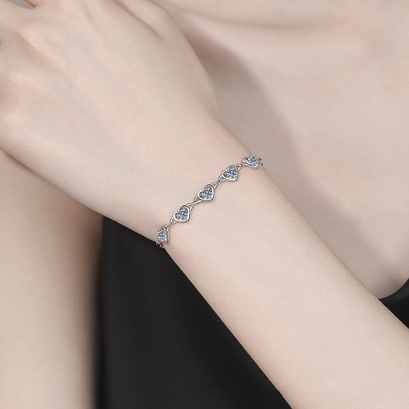 Béra&Co Loving Hearts Moissanite Bracelet