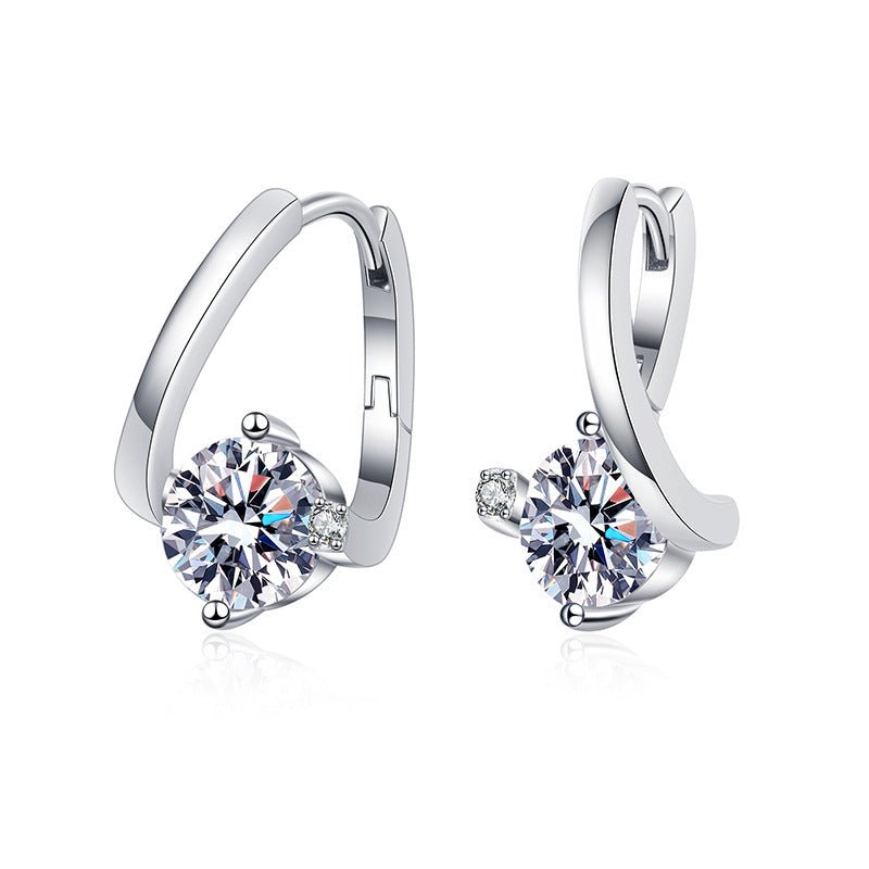 Béra&Co Modern Elegance Moissanite Hoop Earrings