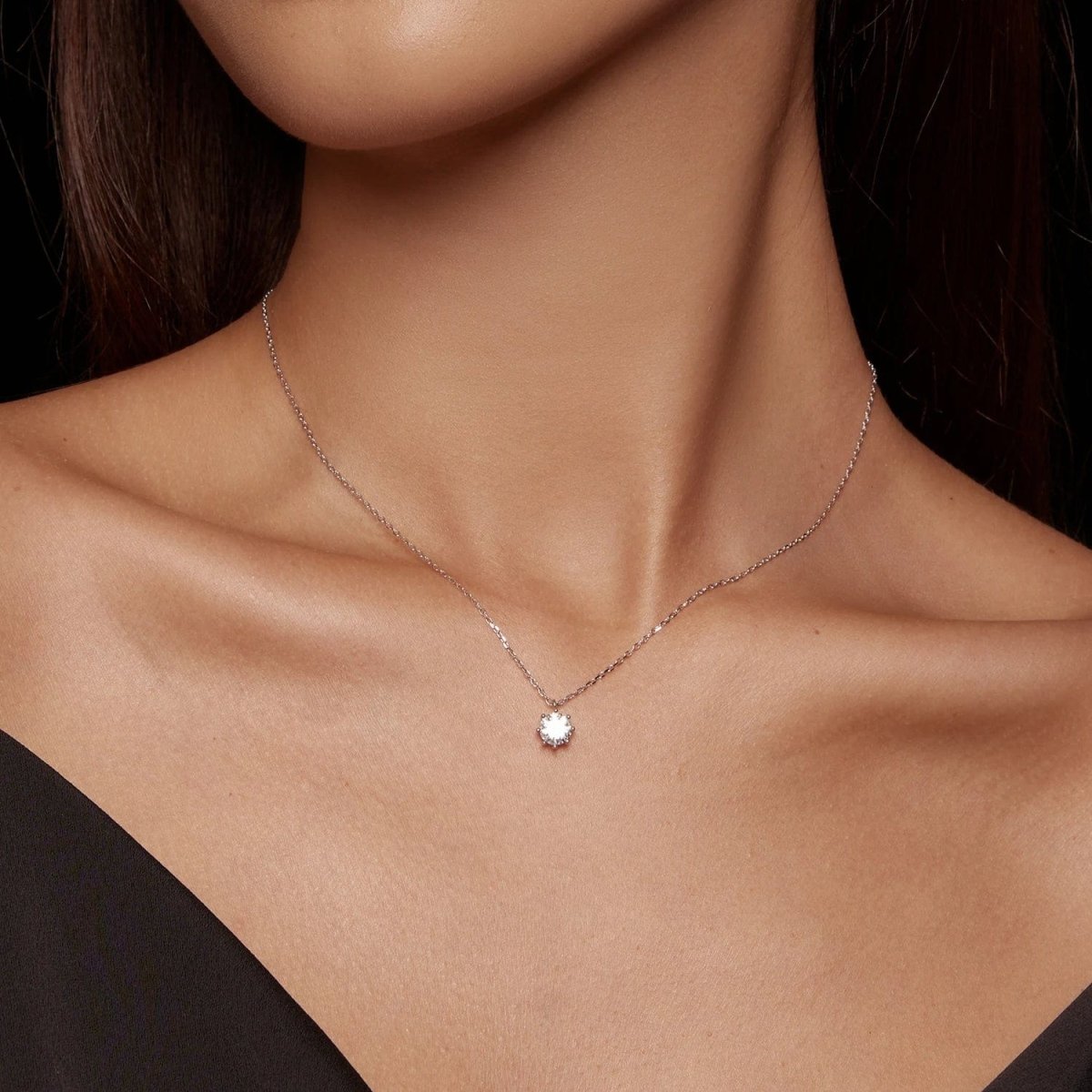 Béra&Co Moissanite Solitaire Necklace
