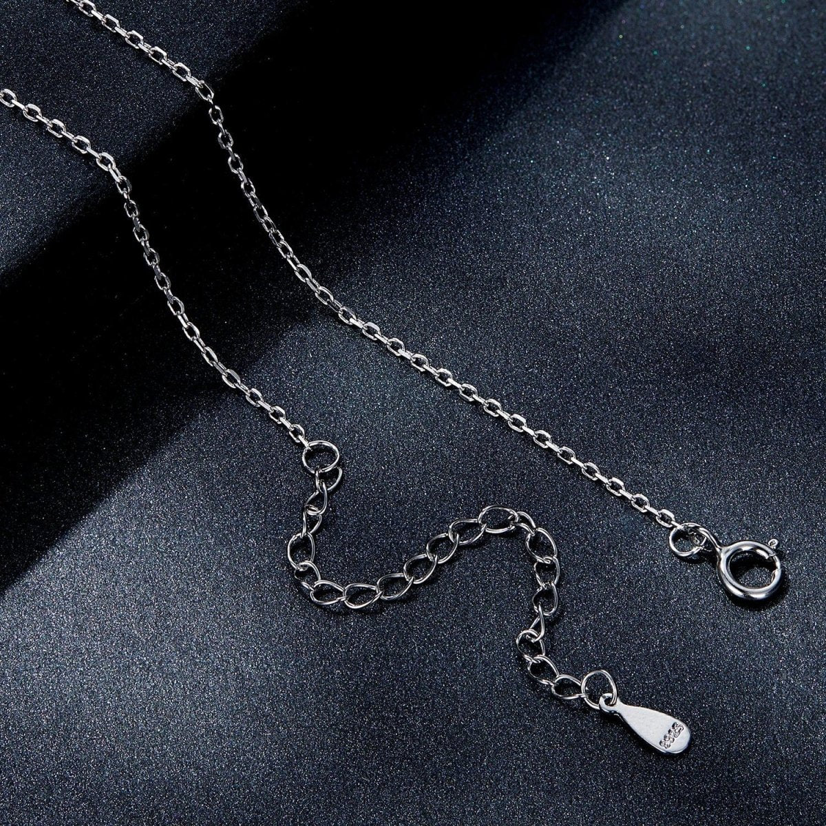 Béra&Co Moissanite Solitaire Necklace