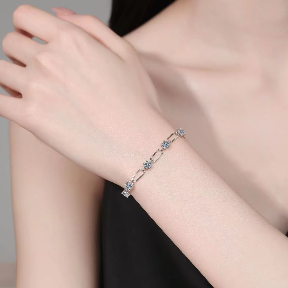 Béra&Co Radiant Link Moissanite Bracelet