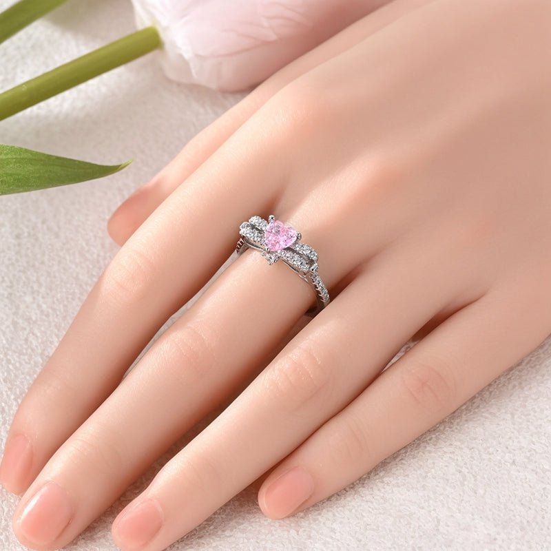 Pink Heart-Shaped Sparkling Stone Ring