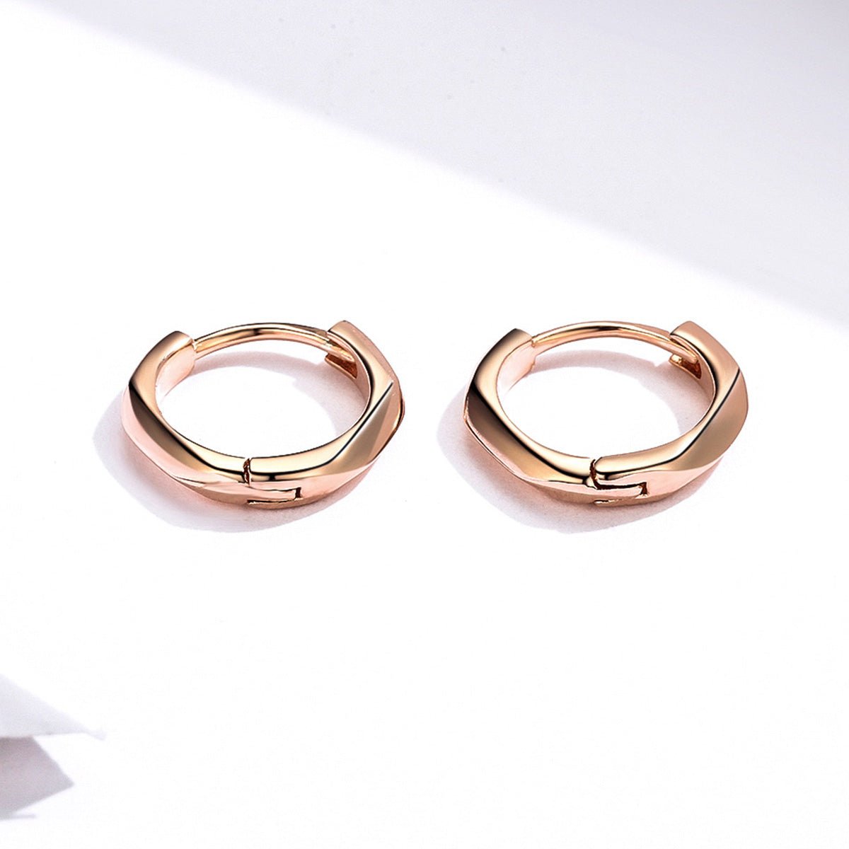 Rose Gold Smooth Shine Hoop Earrings